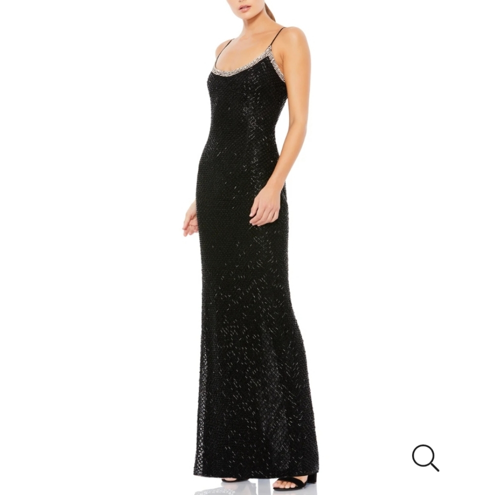 MAC DUGGAL size 6 beaded column gown
